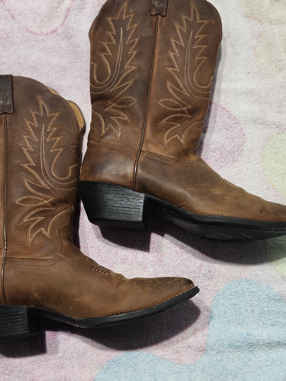 Ariat Heritage Western Boots Women's 10B  Distressed Brown Leather Cowboy
